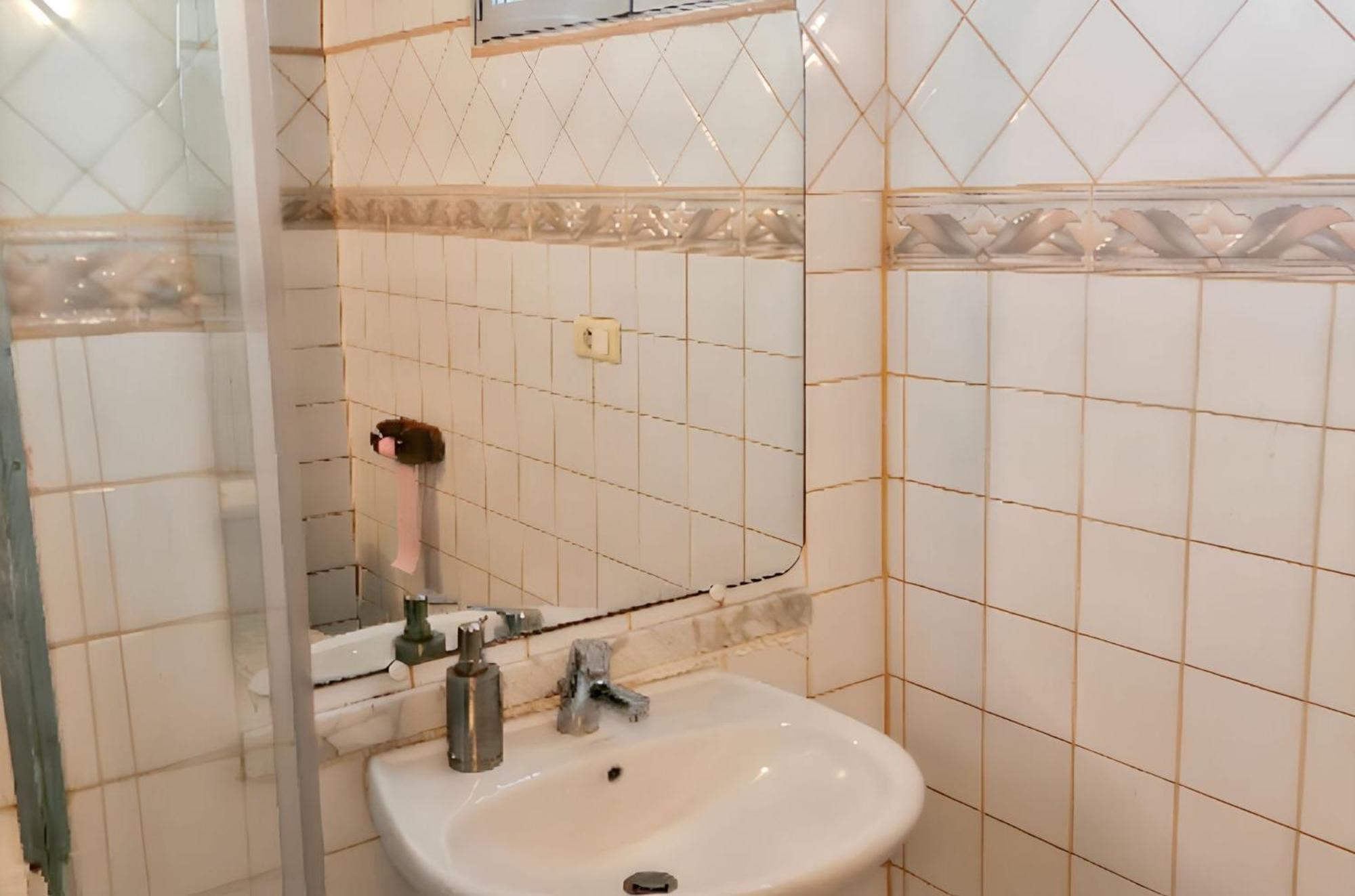 Appartement Charmant A Avignon 50 M² Terrasse Privee Екстериор снимка